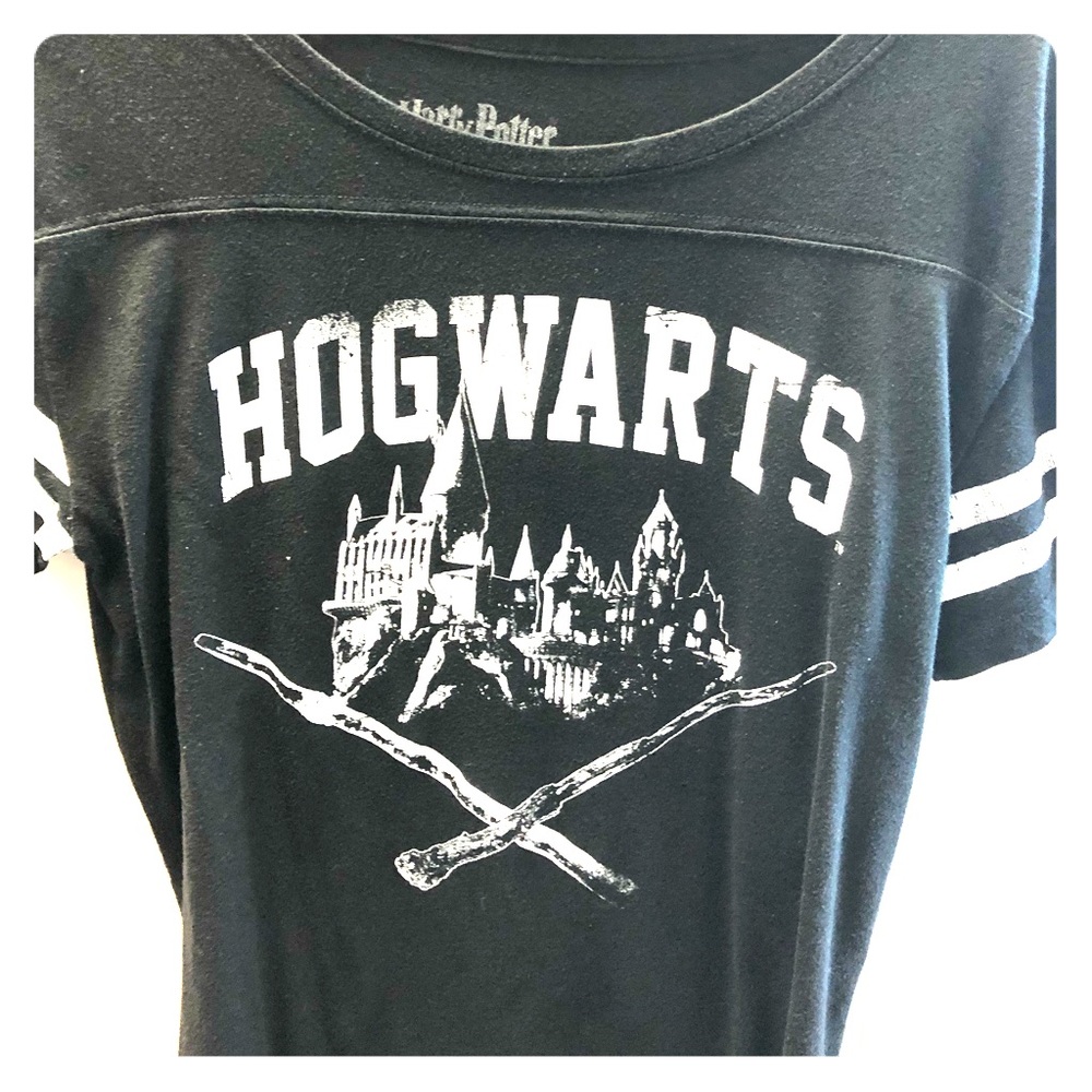 Size large woman’s Harry Potter T